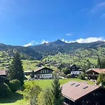 The Blue Ice - Grindelhomes *
