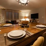 The Blue Ice - Grindelhomes Appartement