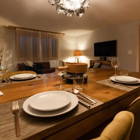 The Blue Ice - Grindelhomes Apartment
