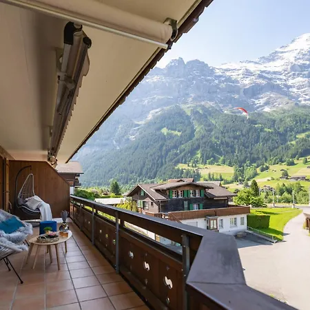 The Blue Ice - Grindelhomes * Grindelwald